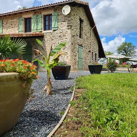 La Maison Du Lac Lavaud Saint-Quentin-sur-Charente Eksteriør billede