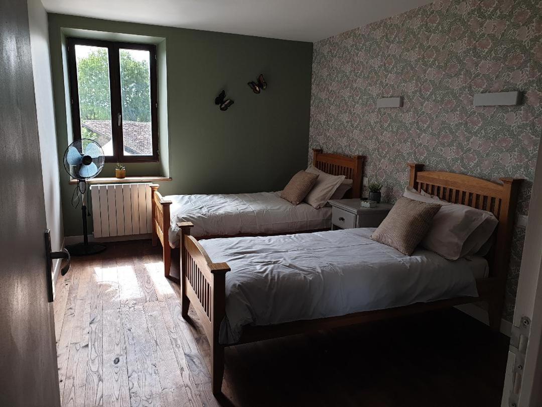 La Maison Du Lac Lavaud Saint-Quentin-sur-Charente Eksteriør billede