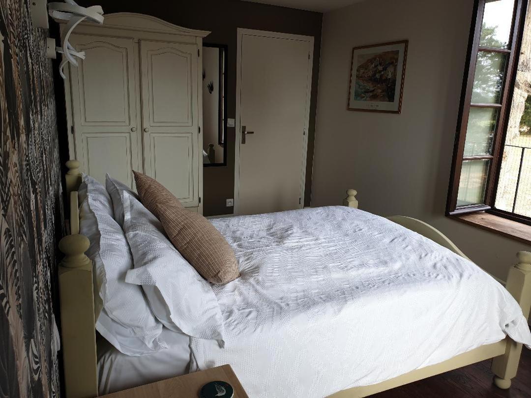La Maison Du Lac Lavaud Saint-Quentin-sur-Charente Eksteriør billede