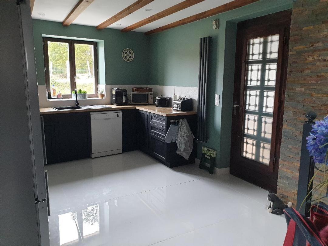 La Maison Du Lac Lavaud Saint-Quentin-sur-Charente Eksteriør billede